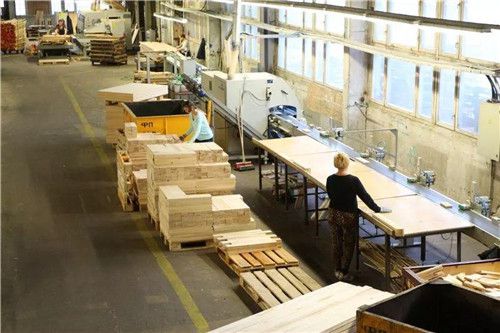 家具生产车间管理看板 提升效率与品质的视觉化管理利器